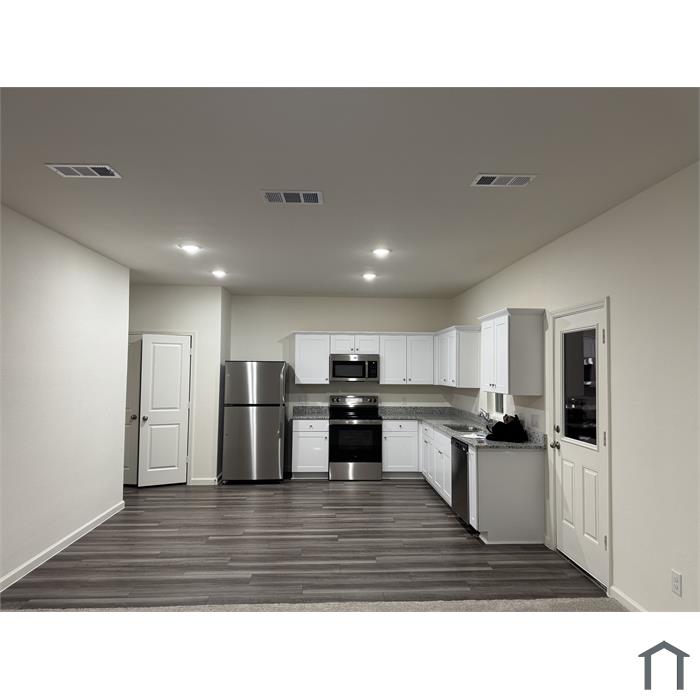 209 Bradford Dr