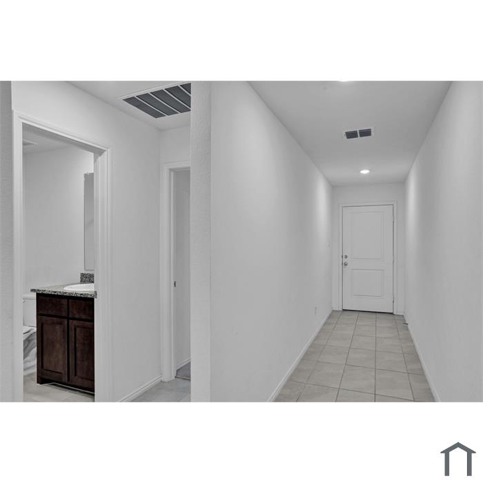 1207 Tallow Trl