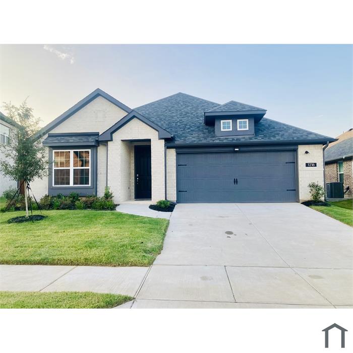 1216 Castiglione Ln