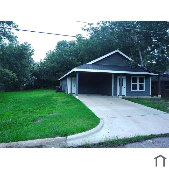 1115 Charlies Dr