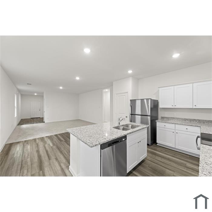 4515 Wood Fern Rd