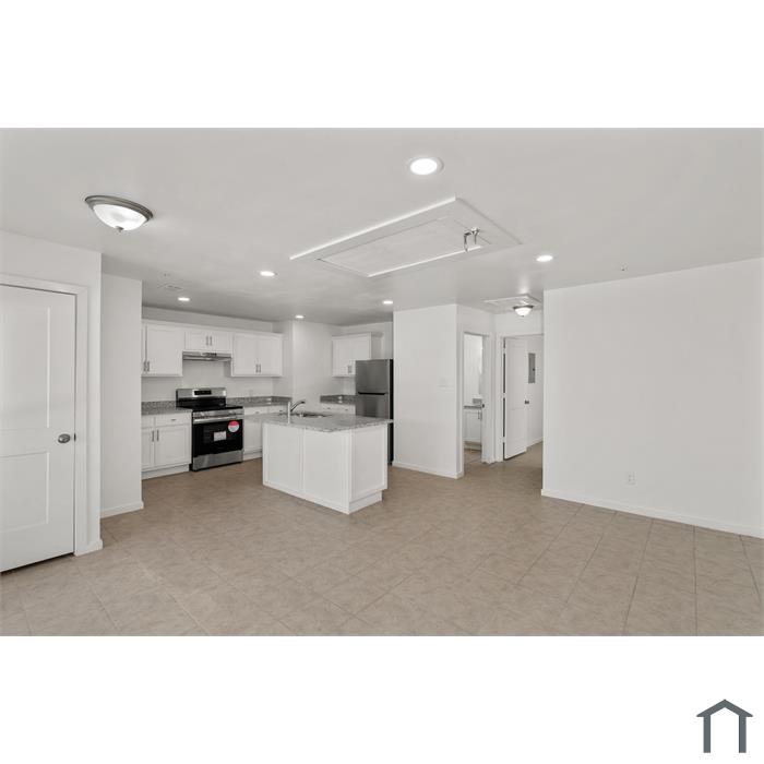 Loft in Mount Pleasant 