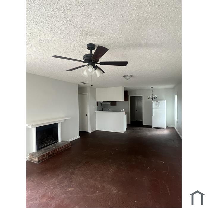 14477 Dawn Ln