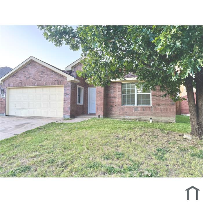825 Simi Dr