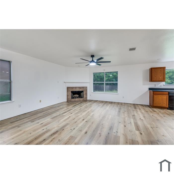 925 Blue Sky Dr