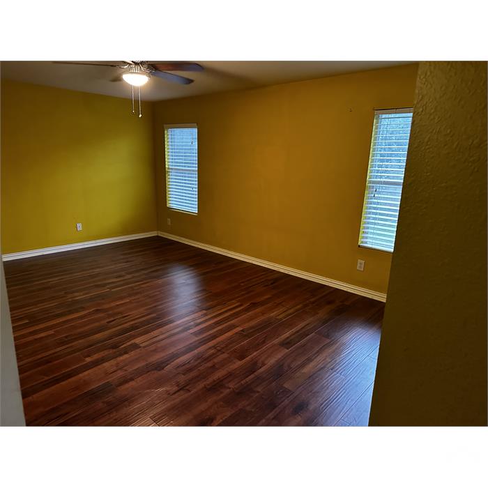 8124 Stowe Springs Ln