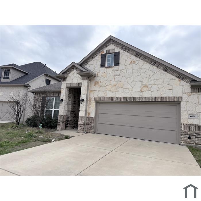 688 Harris Ridge Dr