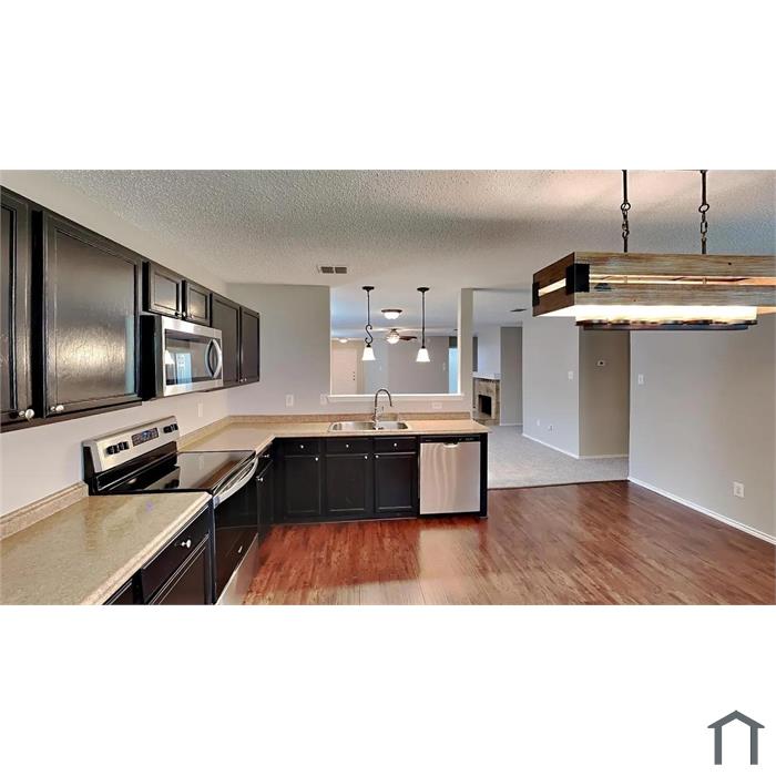 605 Ragwood Rd