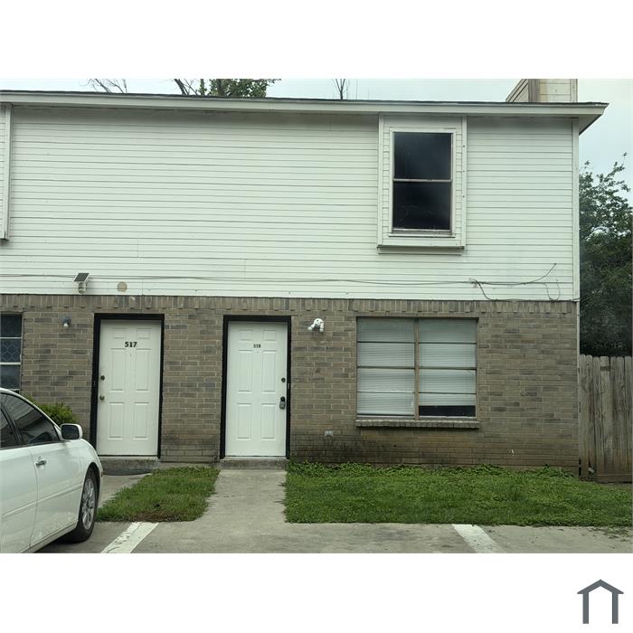 519 E Sanford St