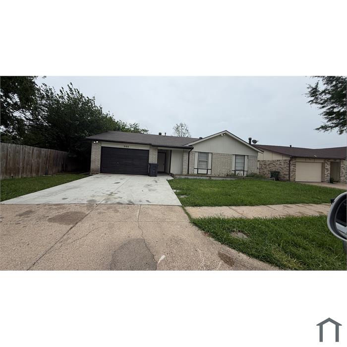 3105 Daytona Dr