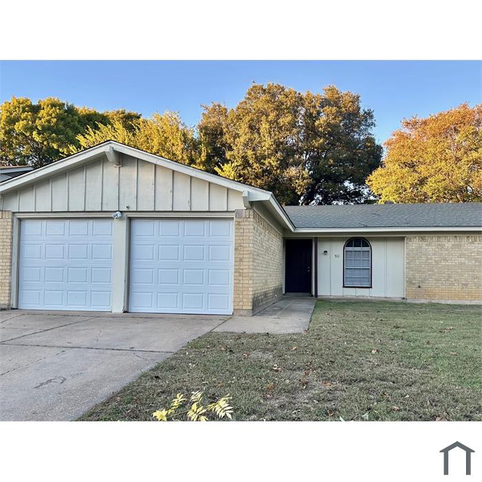 511 Durham Dr