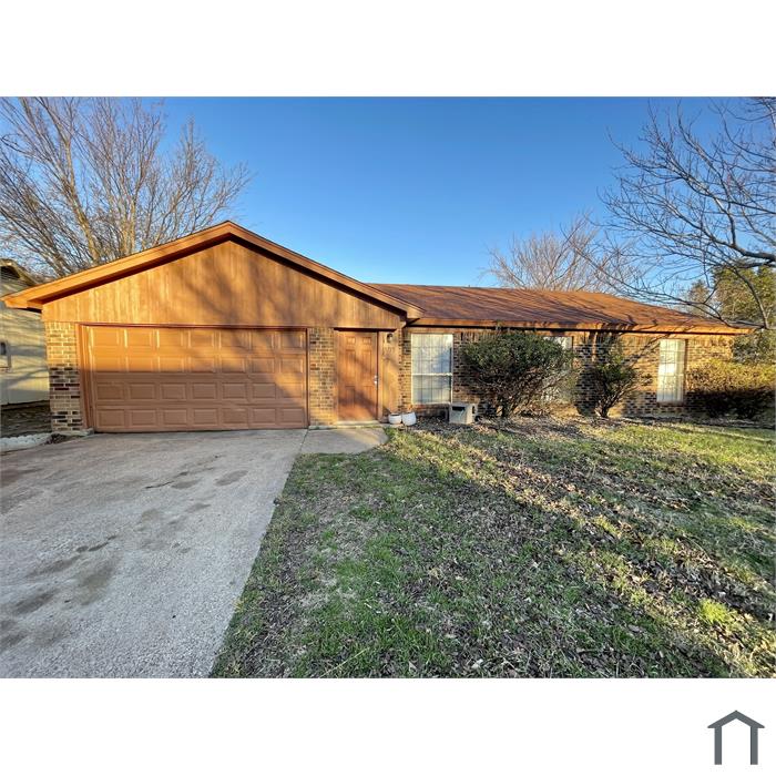 5715 Elm Branch Dr
