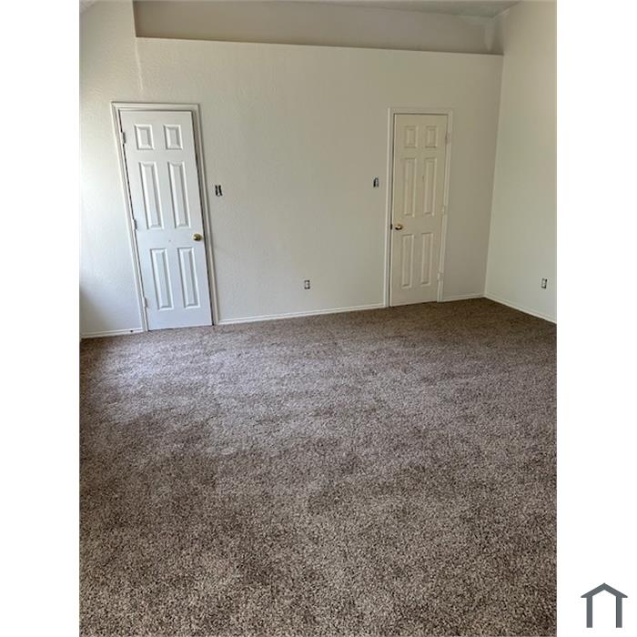 905 Grasswood Dr