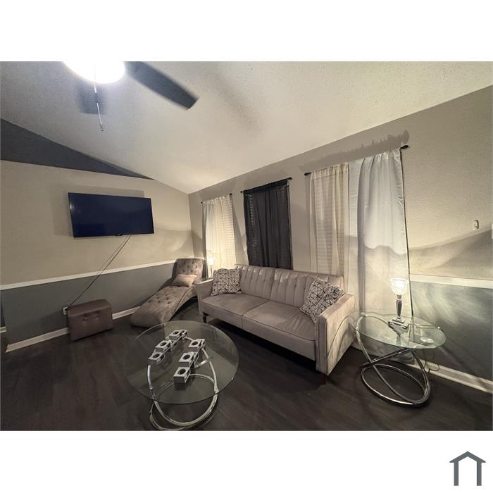 708 Port Richmond Way