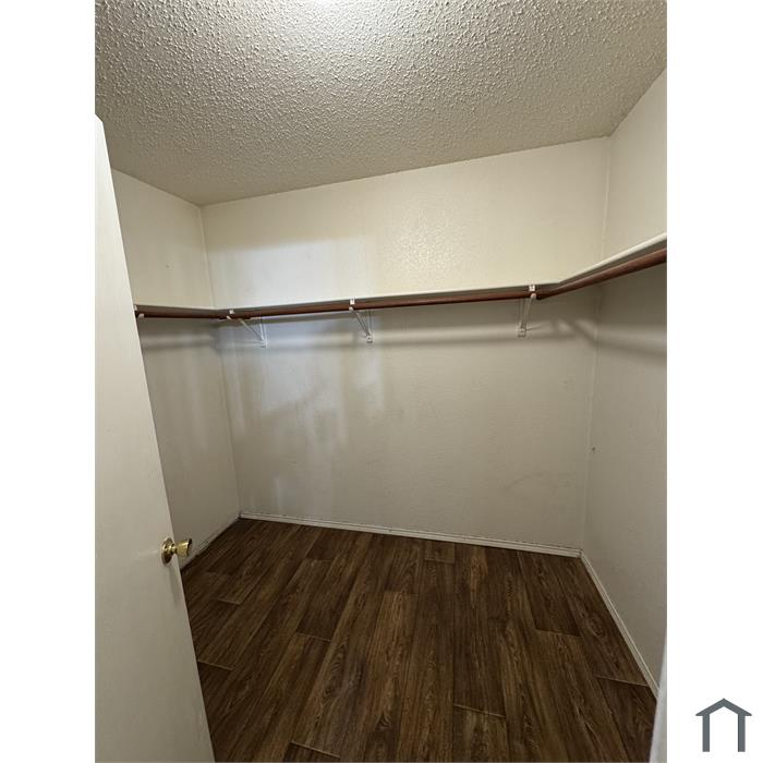 512 Magdalen Ave