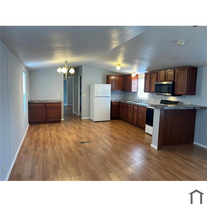 3021 Centaurus Way