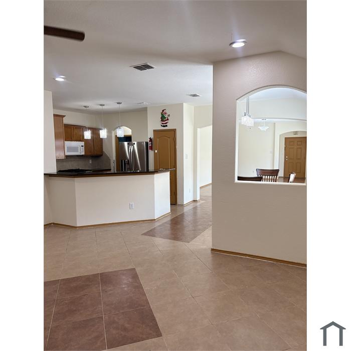 10405 Devin Ln