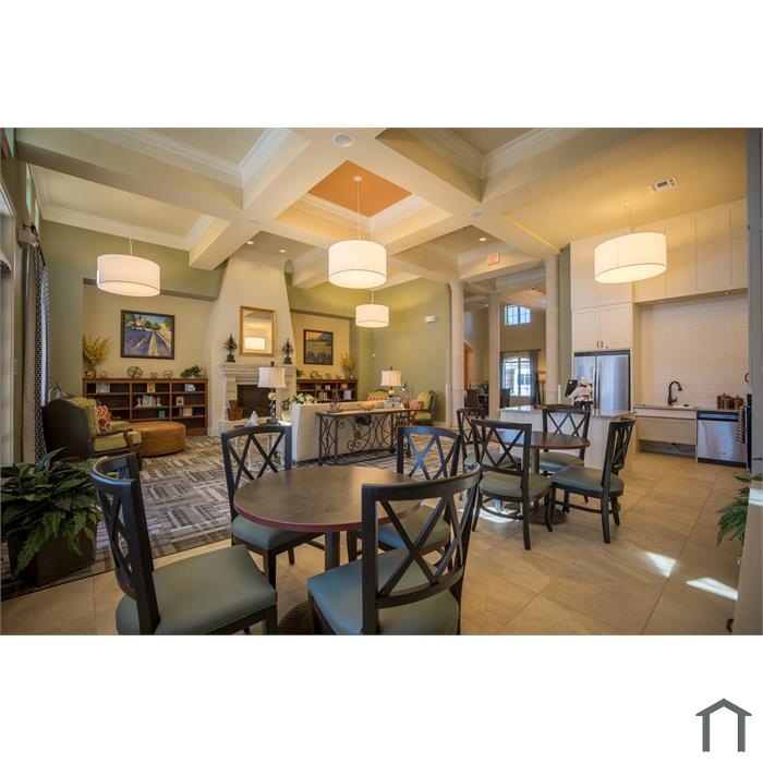 Ten 06 at Joshua Station 