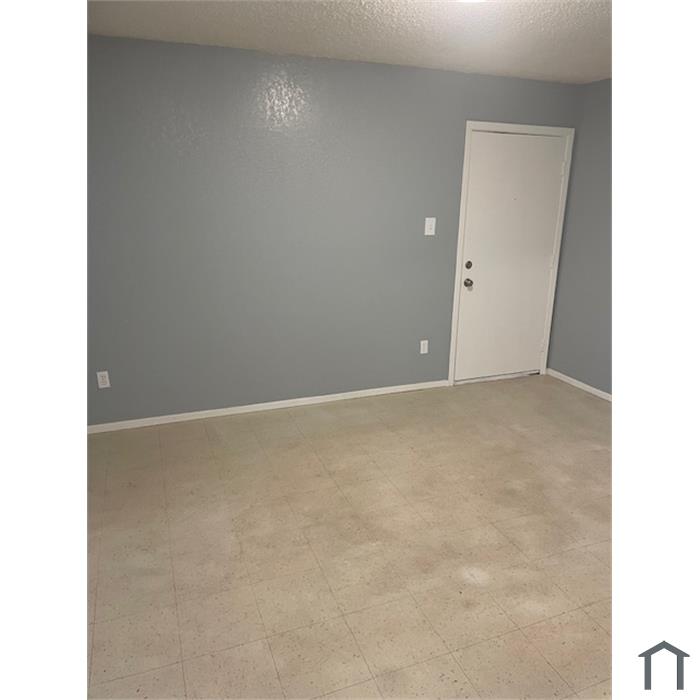 3536 S Littlejohn Ave