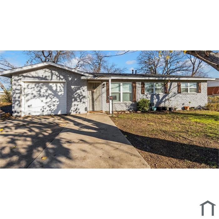 1001 Altamont Dr