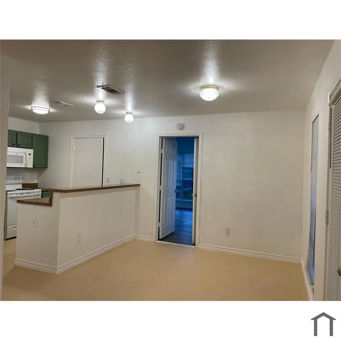 3824 Waldorf St