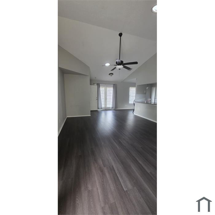3209 Forest Creek Dr
