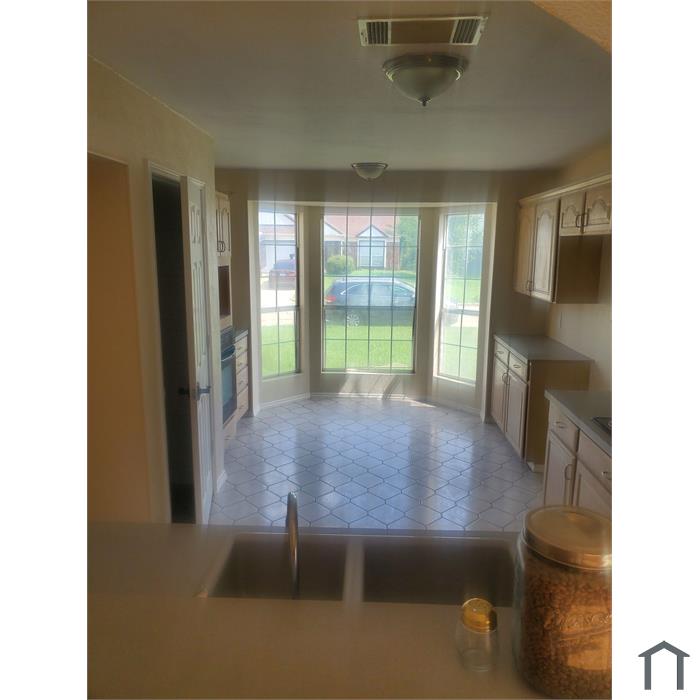 2505 Creekwood Ln
