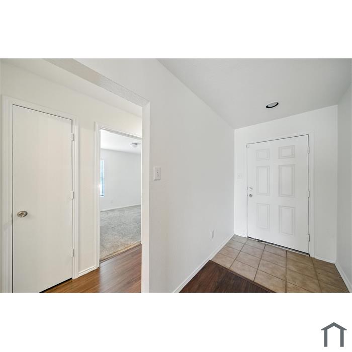 1429 Royal Meadows Trl