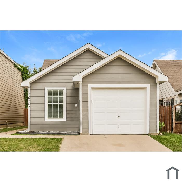 10701 Many Oaks Dr