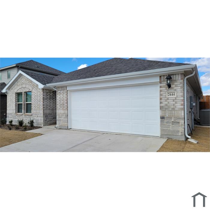 2644 Oneida Ln