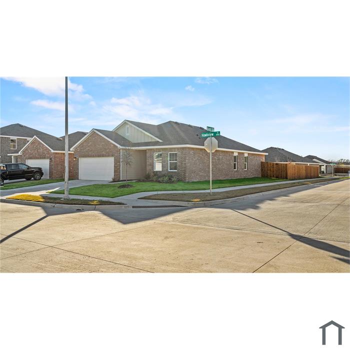 8325 Hawkview Dr