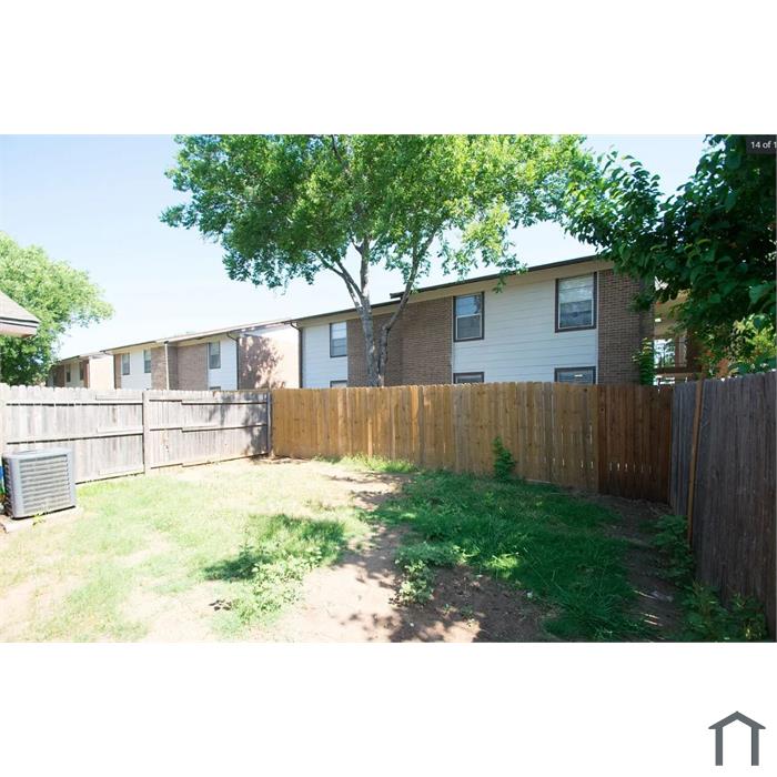 308 Gardenview St