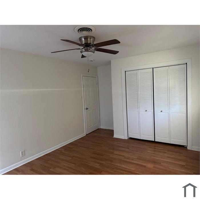 2521 Robinwood Ln