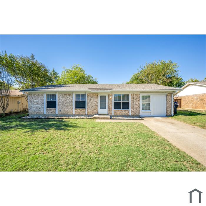 509 Woodford Ln