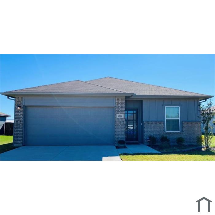 209 Michelle St