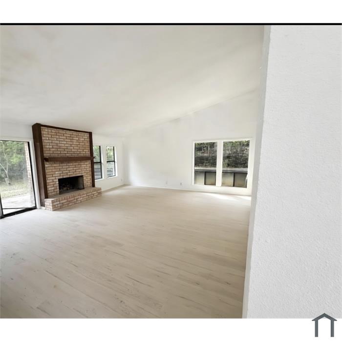 4010 Robinhood Dr