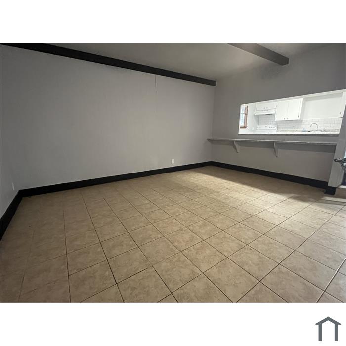 3715 Ivanhoe Dr