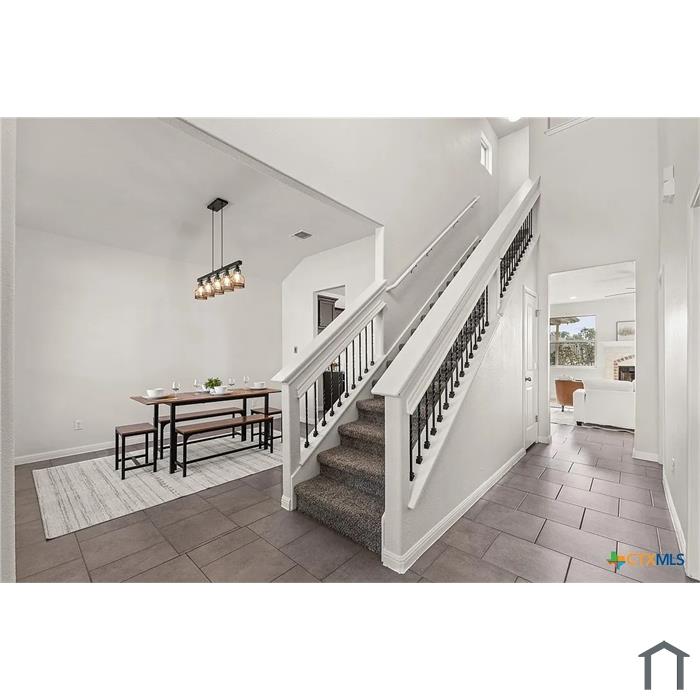 6204 Morganite Ln
