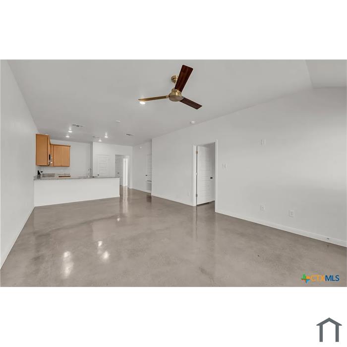 907 Wax Myrtle Ct
