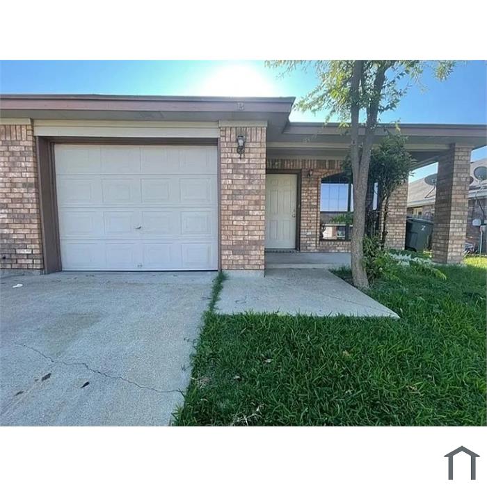 3600 Dustin Ct