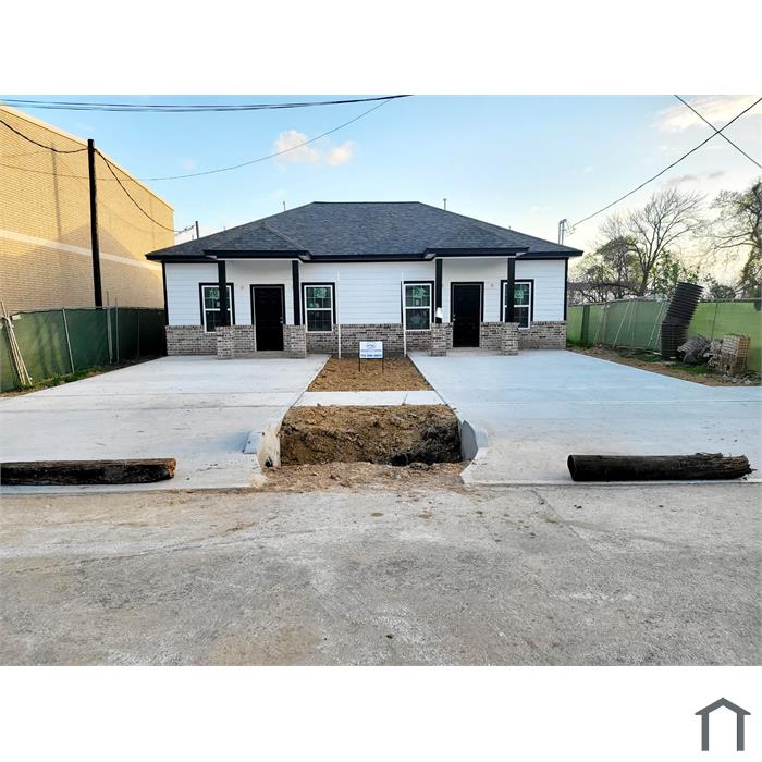 322 New Hampshire St