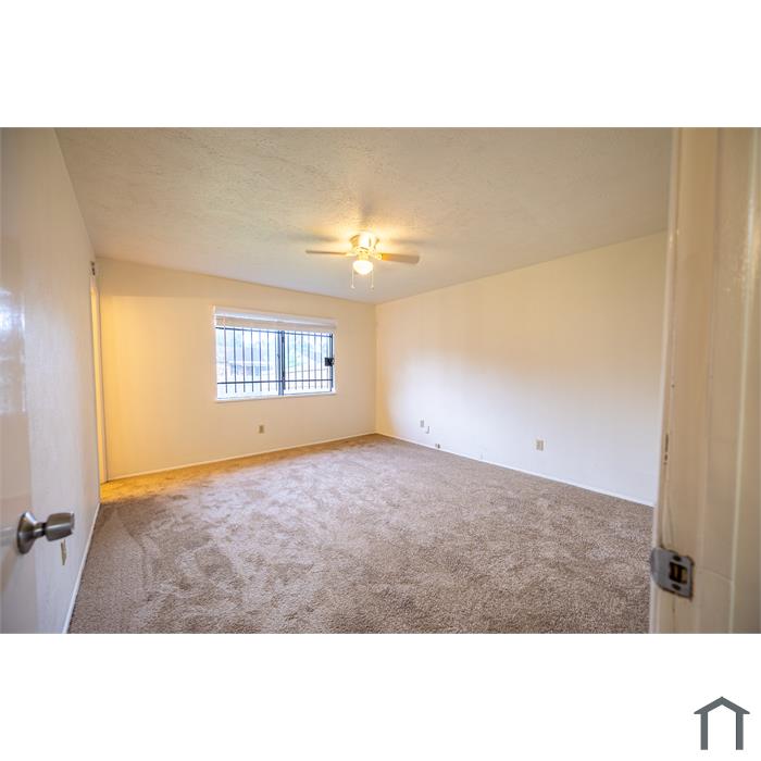 14658 Flair Dr