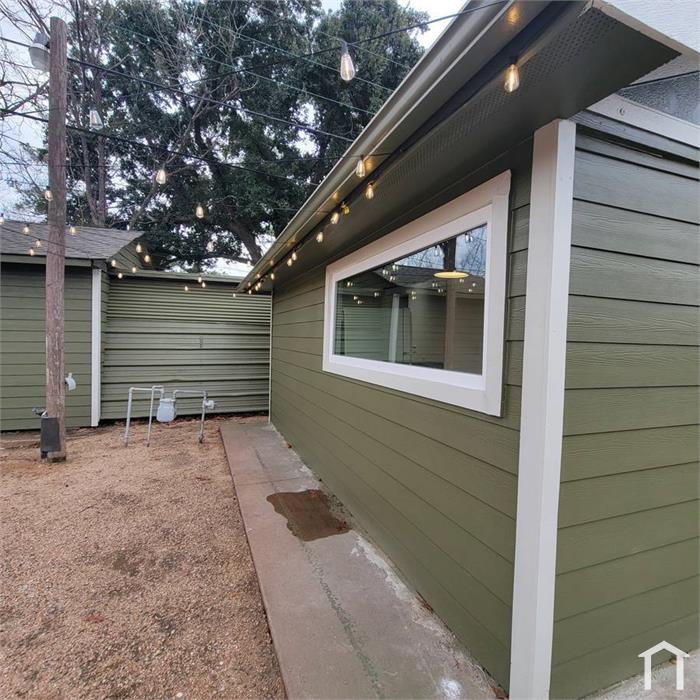1546 Antoine Dr