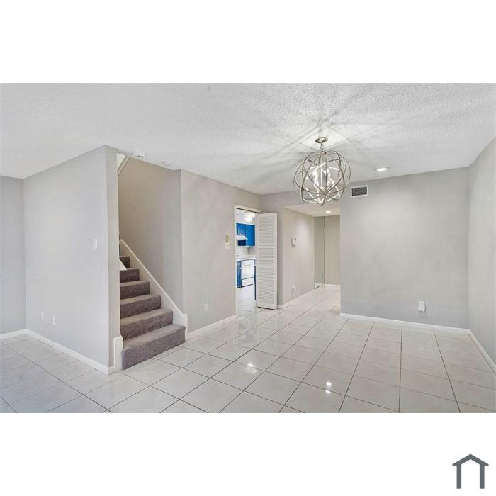 6463 Burgoyne Rd
