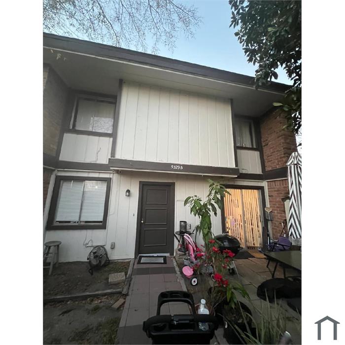 5329 Pinewilde Dr
