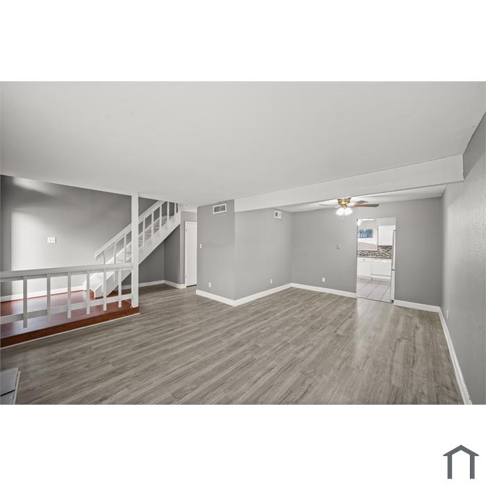 2313 Crescent Park Dr