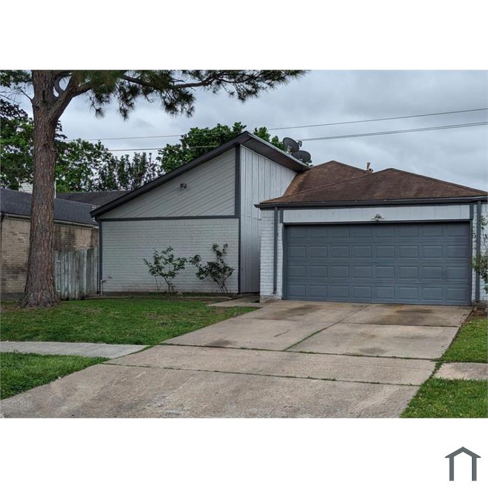 13403 Carvel Ln