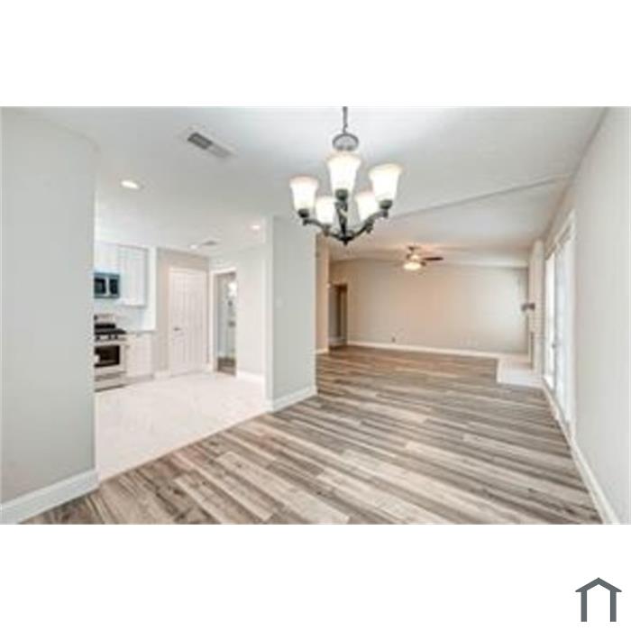 6802 Glenray Dr
