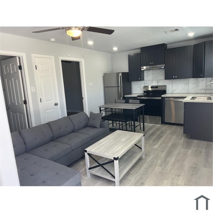 6803 Loma Vista St, Houston, TX 77085, USA