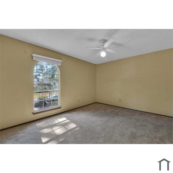 3115 River Valley Dr